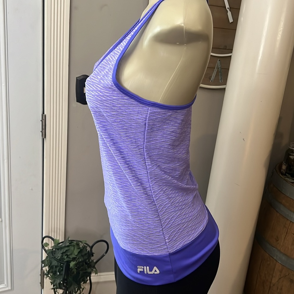 Fila - Picture 2 of 5